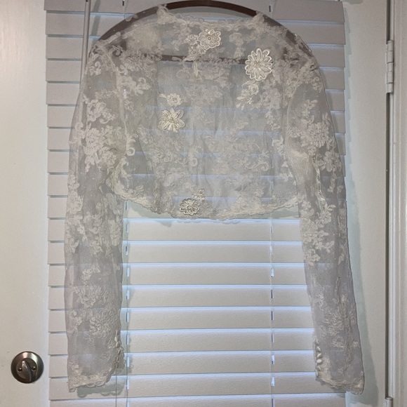 Bridal Bolero - Picture 6 of 12